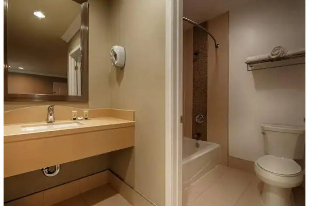 Мотель Eden Roc Inn & Suites Near The Maingate Анахайм