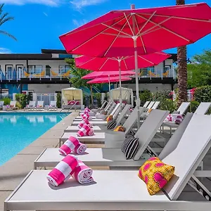 https://the-paloma-resort.palm-springs-ca-hotels.com
