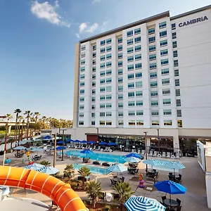 Cambria & Area Hotel